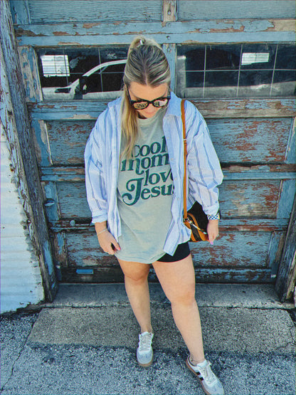 Cool Moms Love Jesus