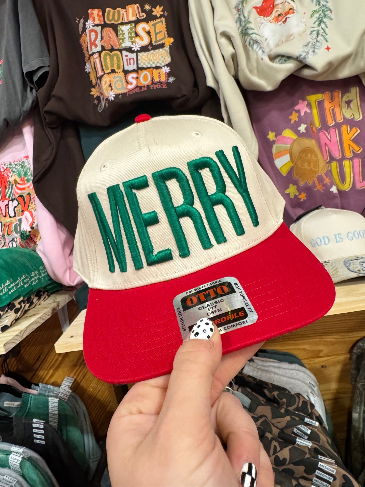 Merry hat